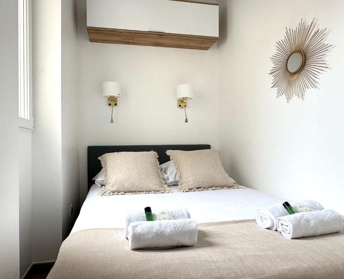 1587 - Cozy In Apartment