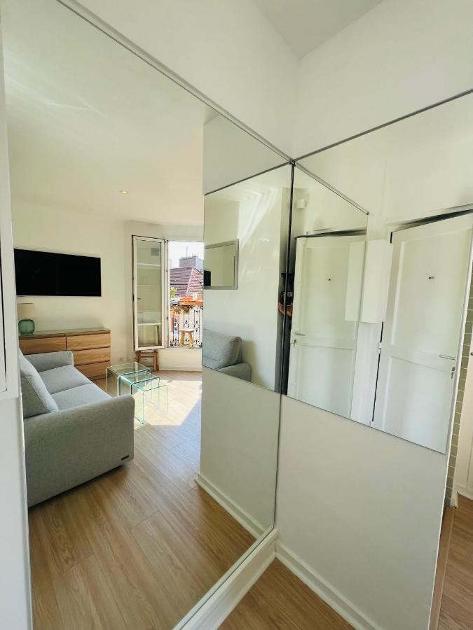 Apartment Vue Montmartre & Balcon *