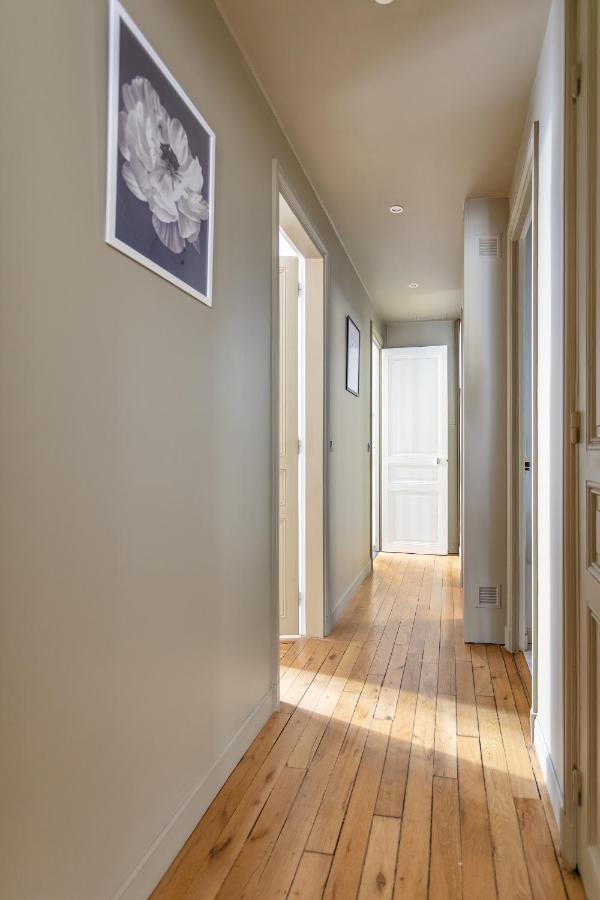 Luxury Living In Passy *