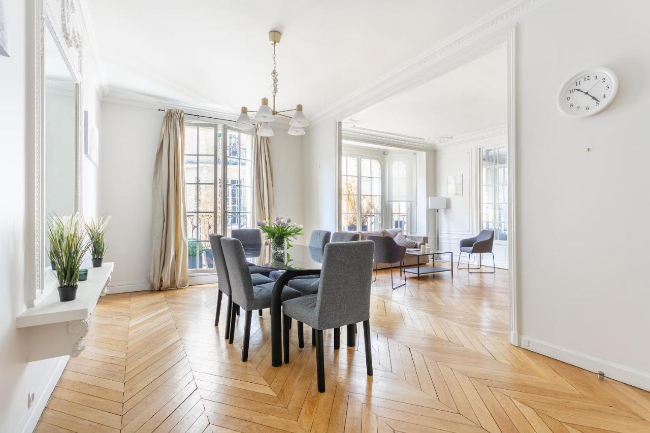 Luxury Living In Passy Apartment