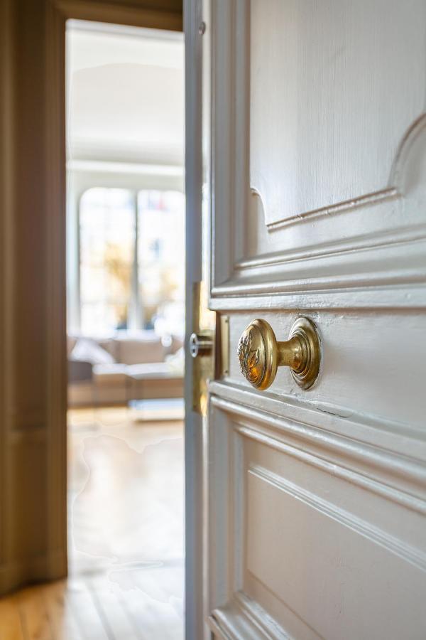 Apartment Luxury Living In Passy Paris