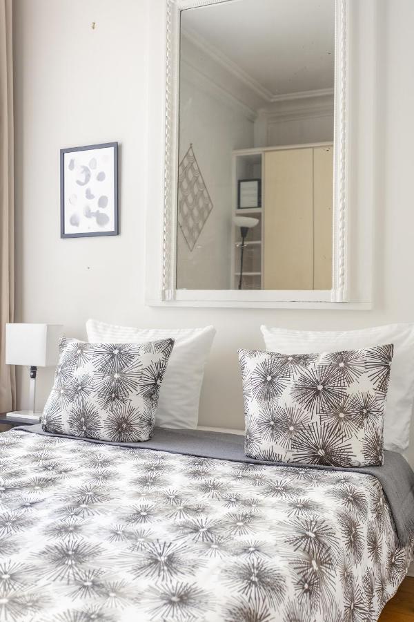 Luxury Living In Passy *