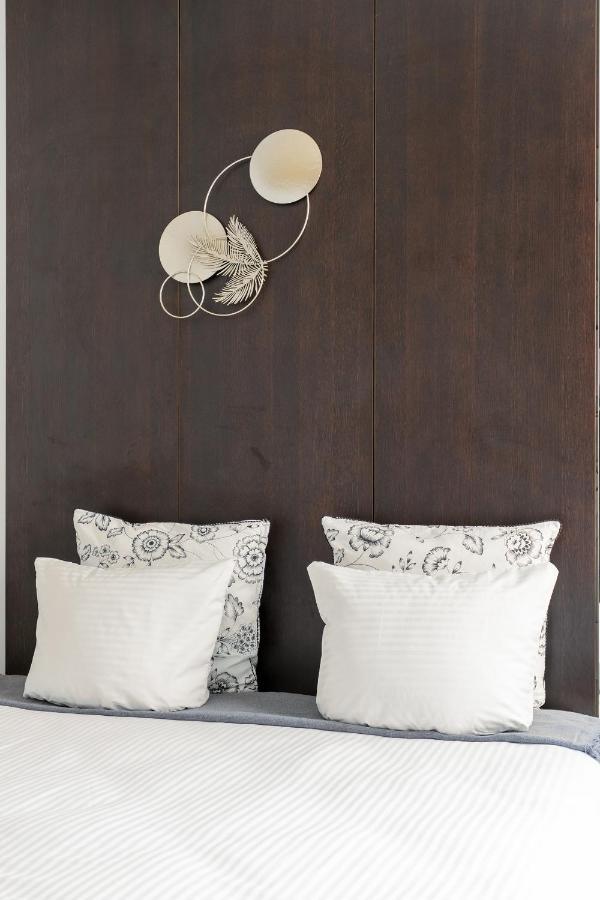 Luxury Living In Passy *