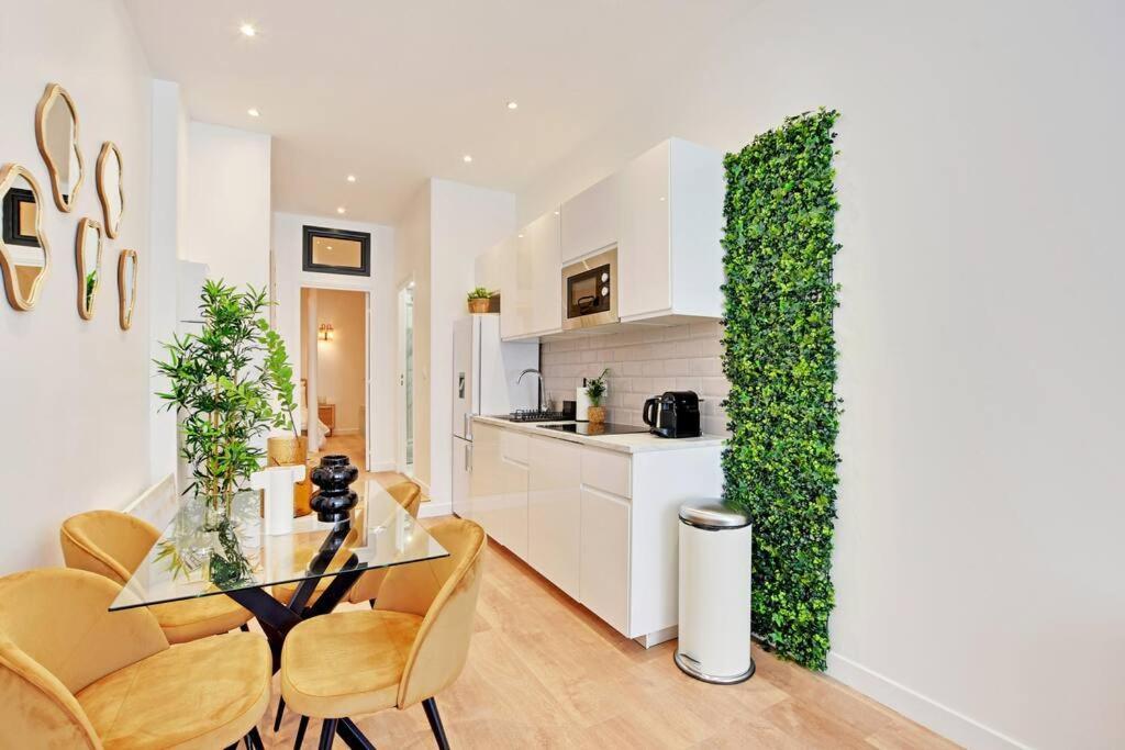 Apartment Parc Des Expositions