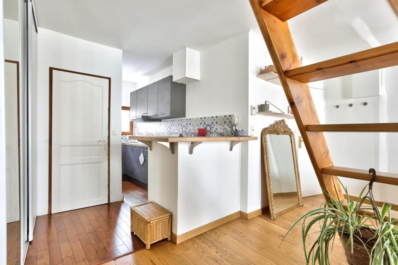 Apartment For 2 People In La Villette Paris