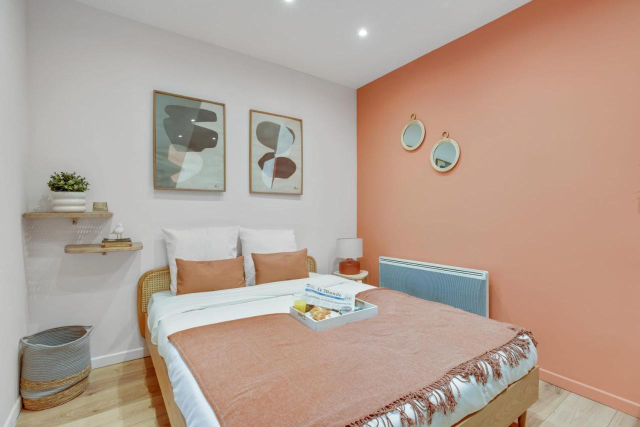 Well Decorated One Bedroom Aprtment In Heat Of Paris, Short Walk To Palais Garnier , Appartement *