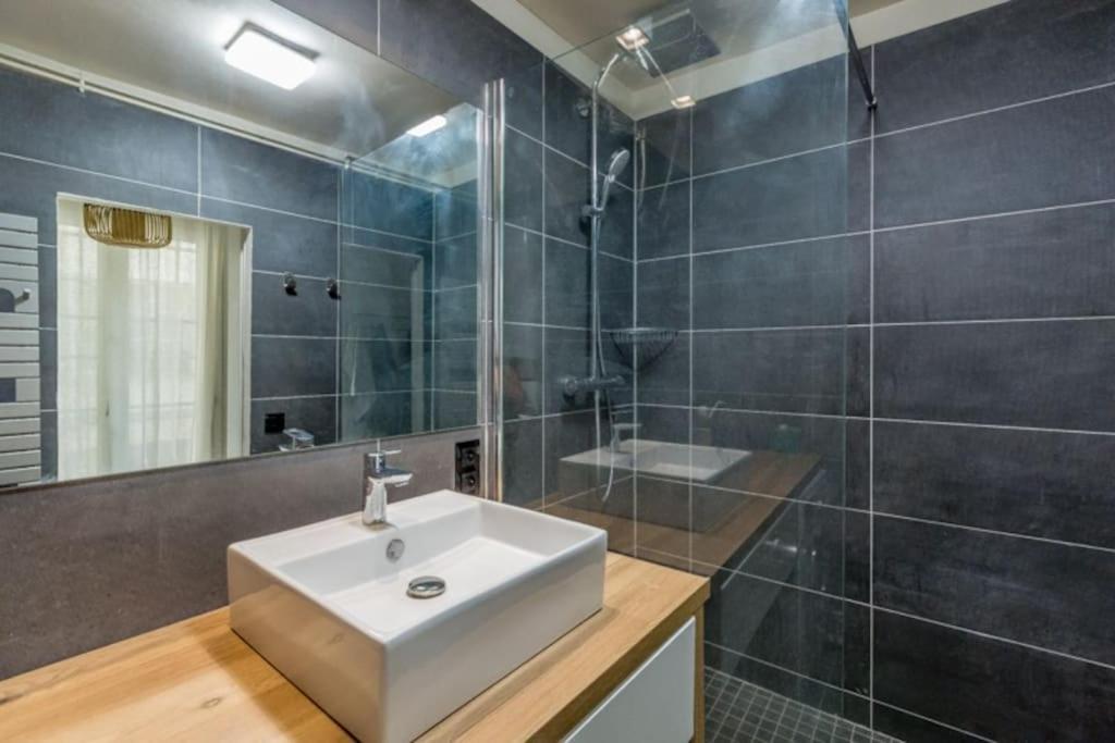 Apartment Design 4 Pers 8