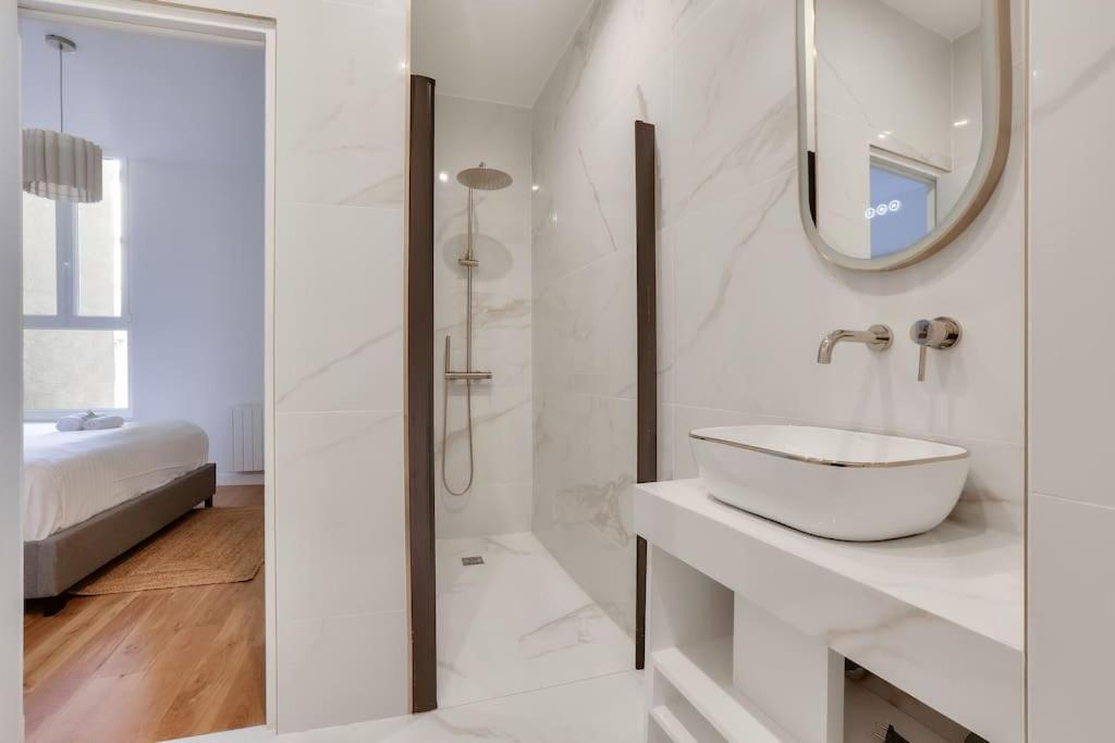 Appartement L'elegance A La Parisienne Paris