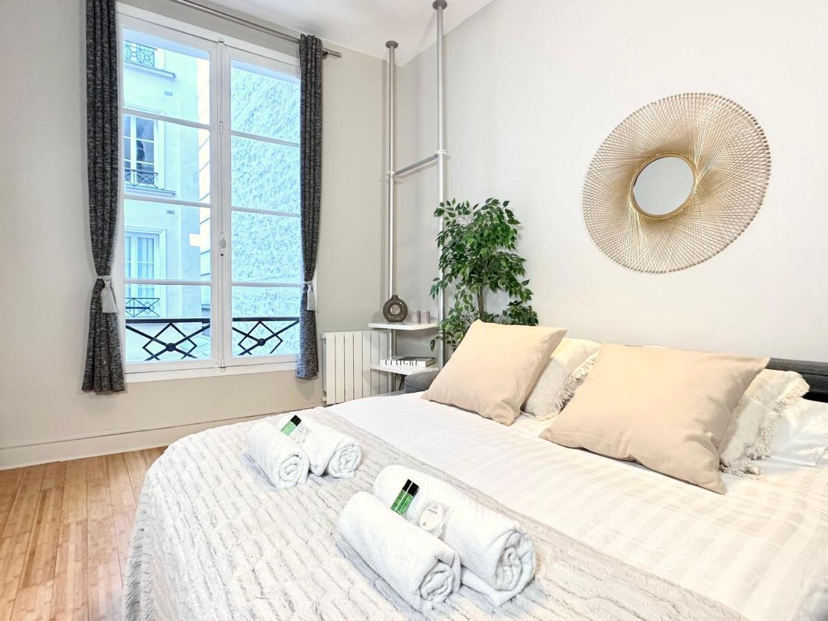 1630 - Champs Elysees - Value Apartment *