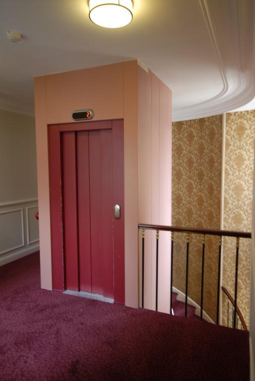 Hôtel Bellevue et du Chariot d'Or 2* Paris