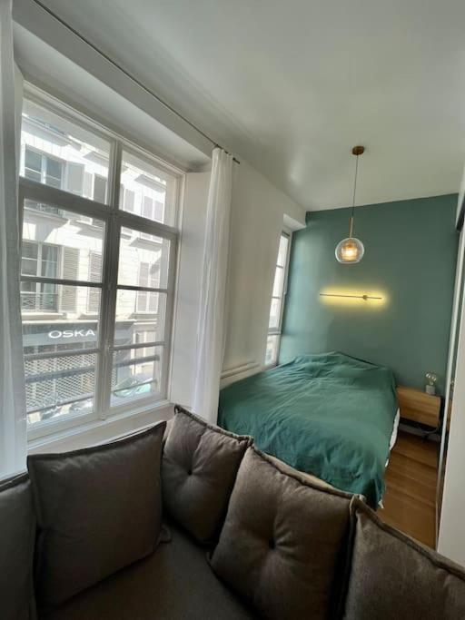 Cozy In Center Paris