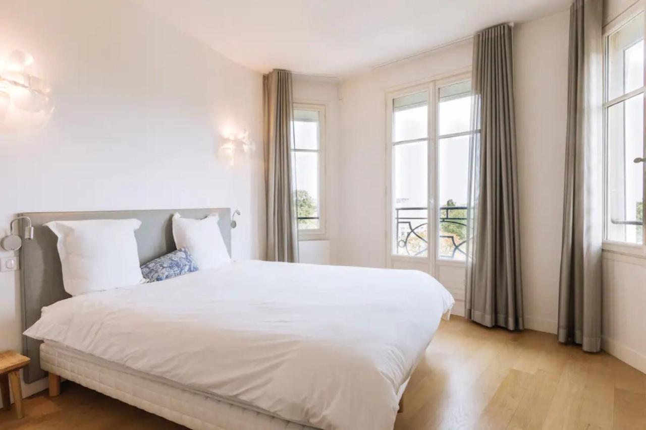 Central&spacious 2bd For 4 In Champs Elysees Paris