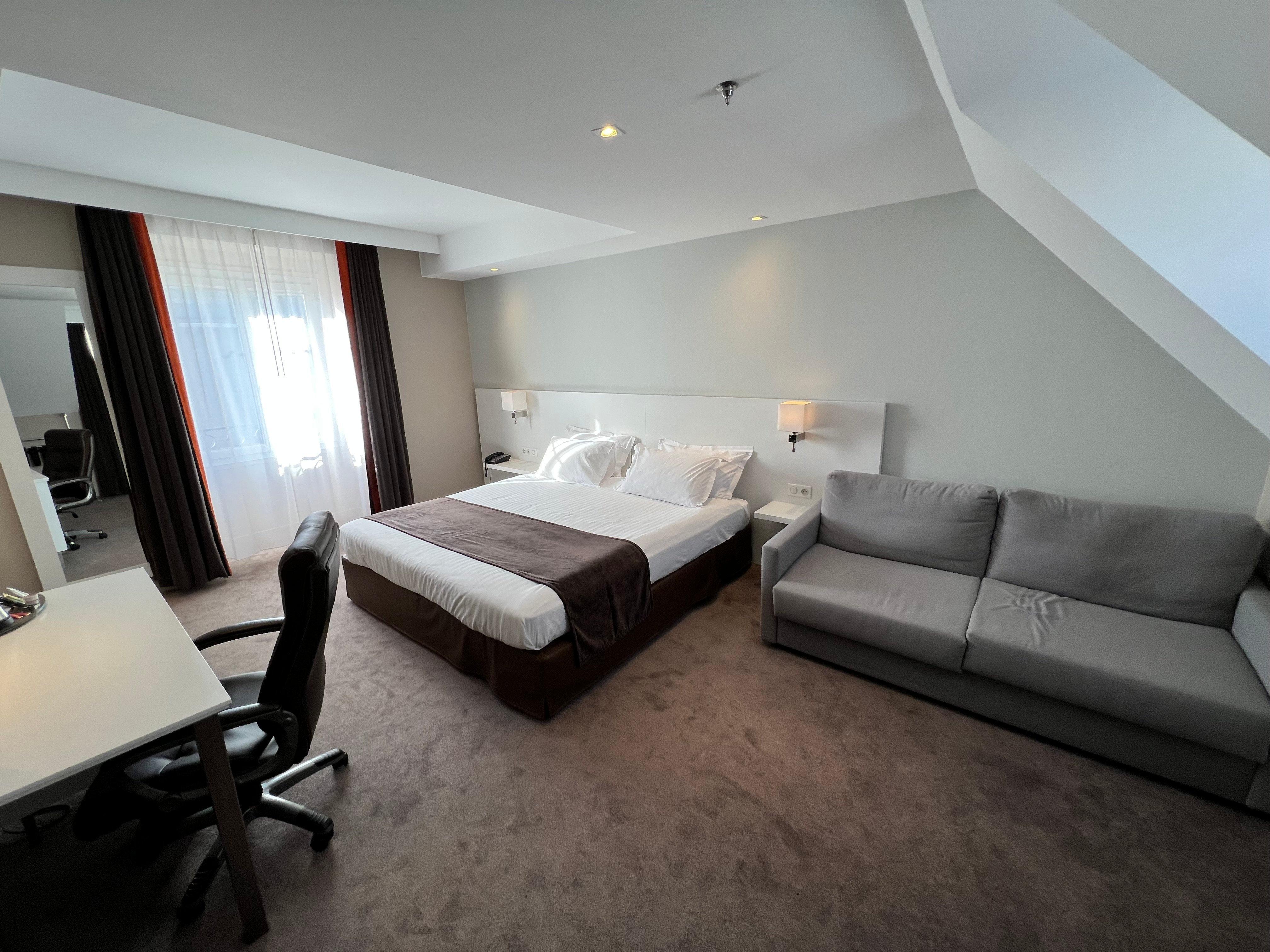 Holiday Paris-auteuil By Ihg