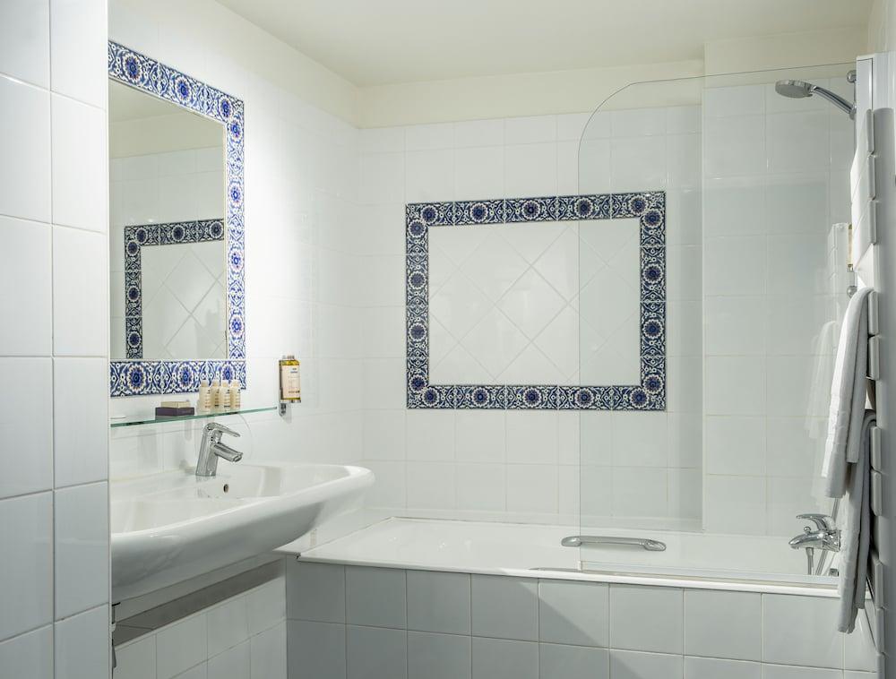 Hotel D'orsay - Esprit De France 4*