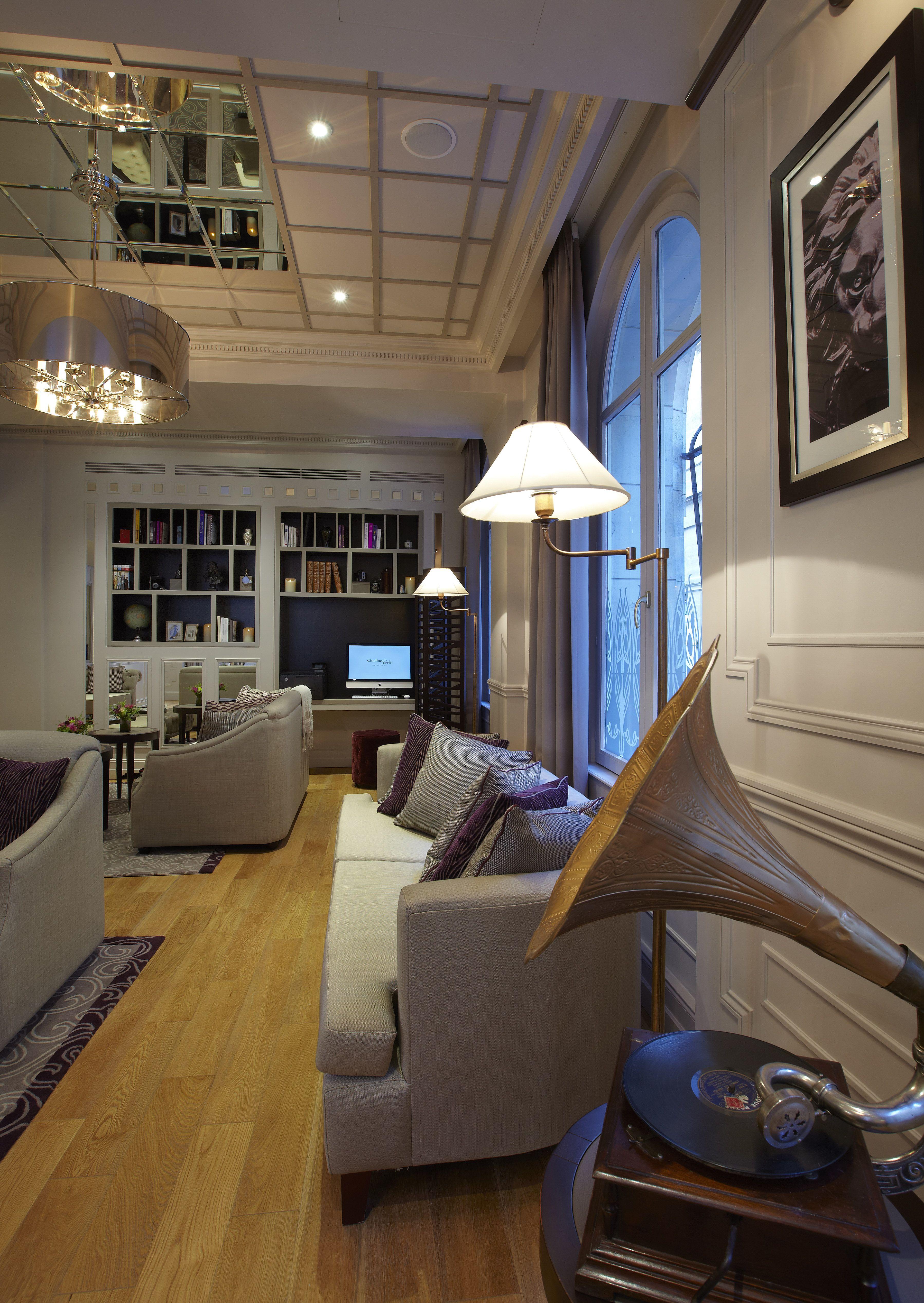 Hotel La Clef Louvre By The Crest Collection 5*