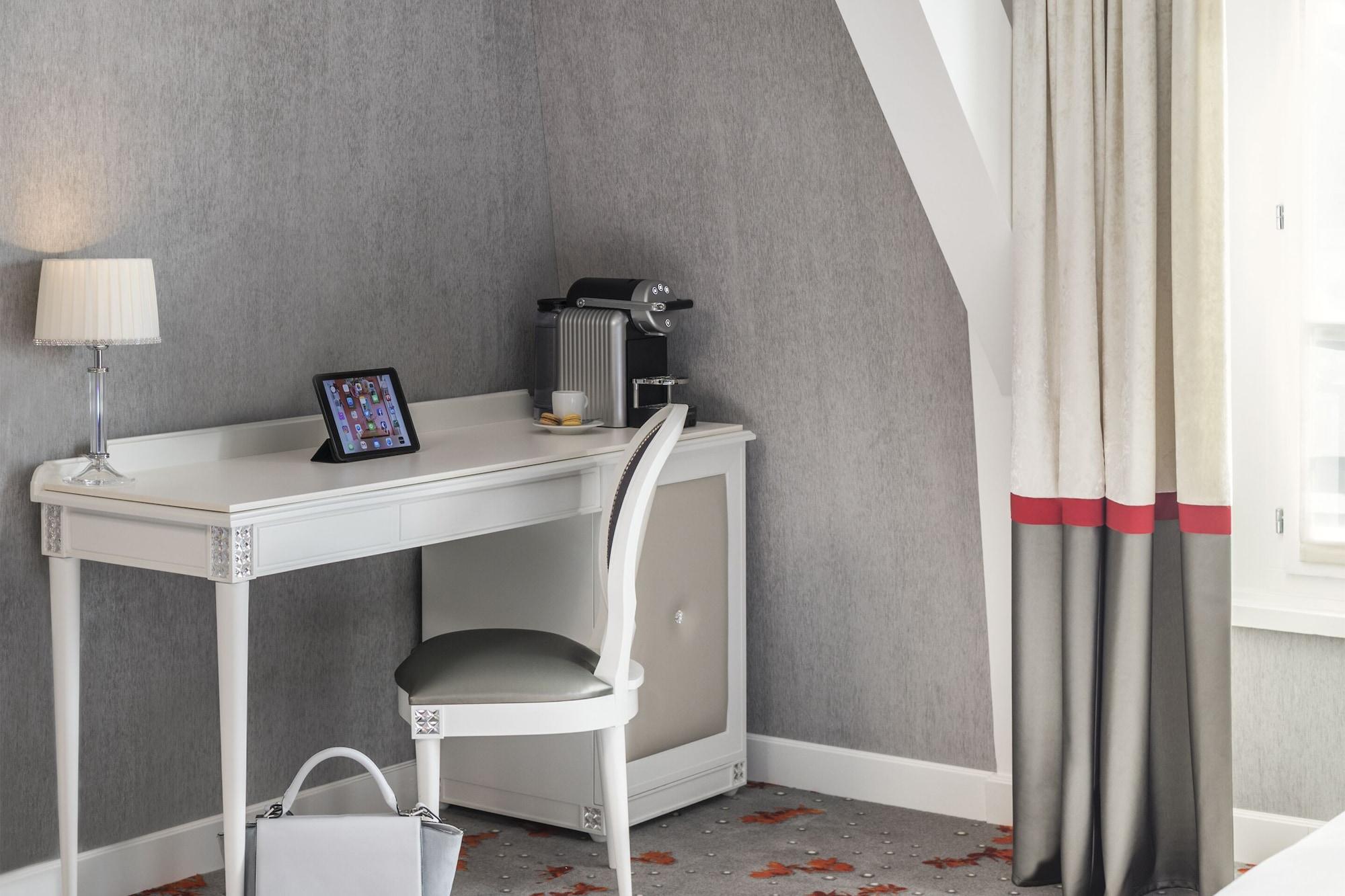 Maison Albar Le Diamond Paris