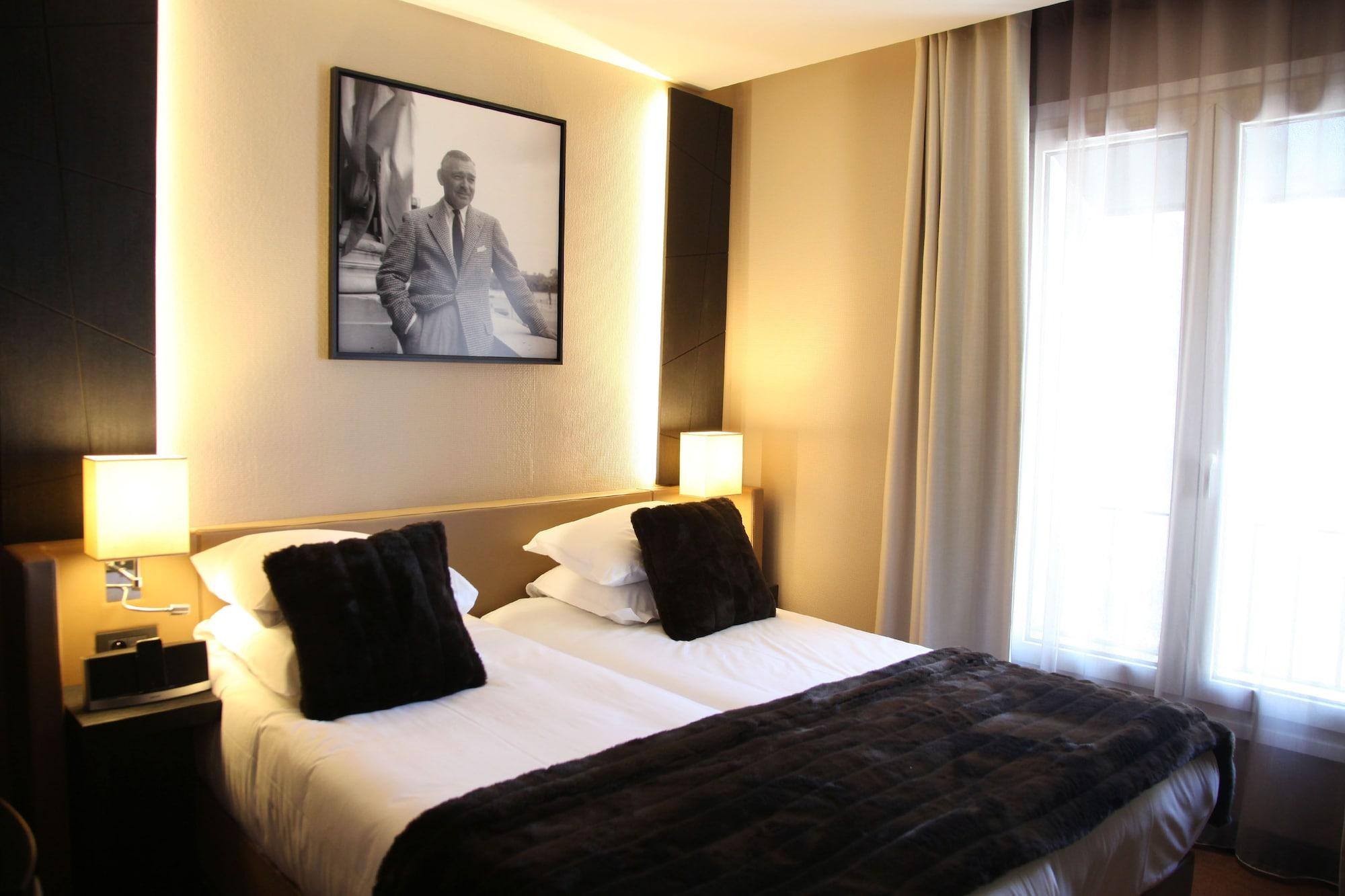 Elysées 3*