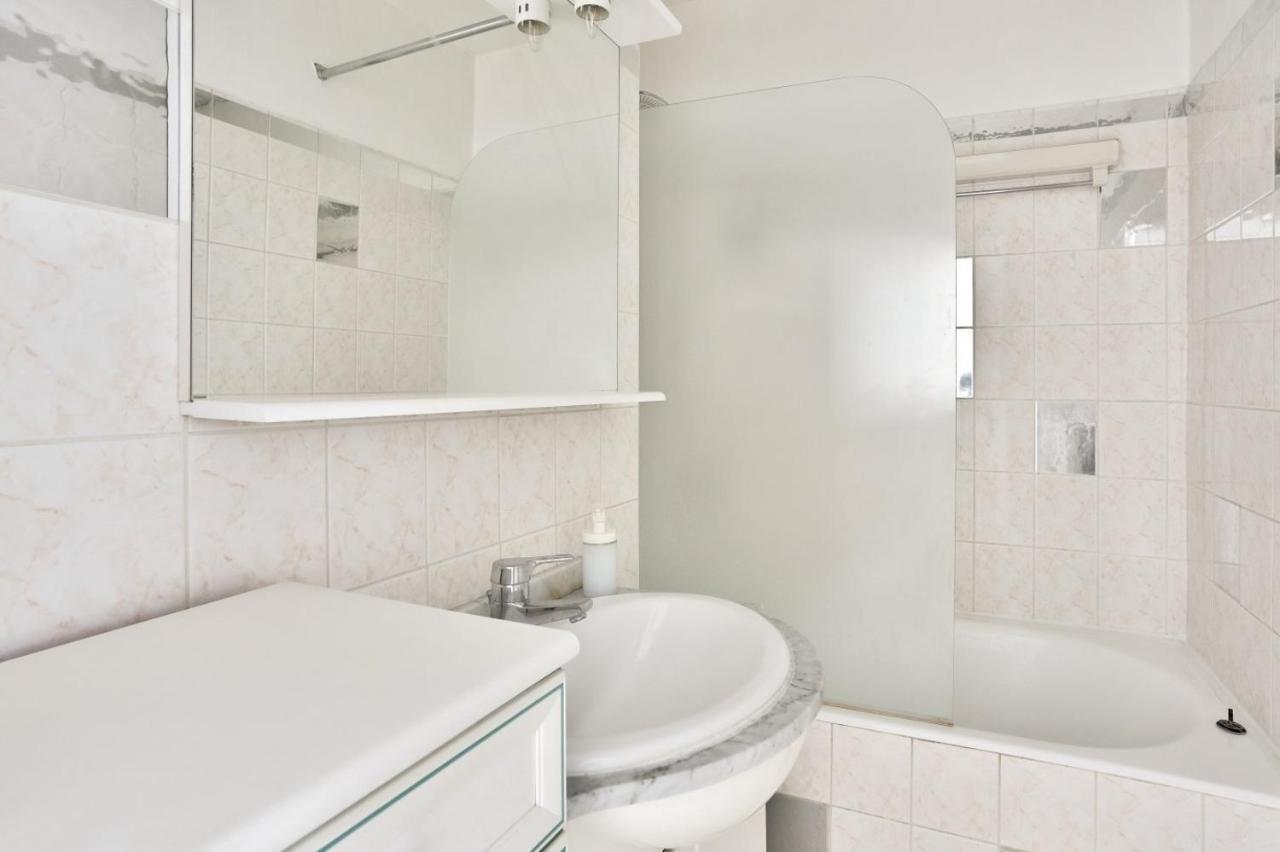 Apartment Quartier Galeries Lafayette Haussmann Free Netflix Paris