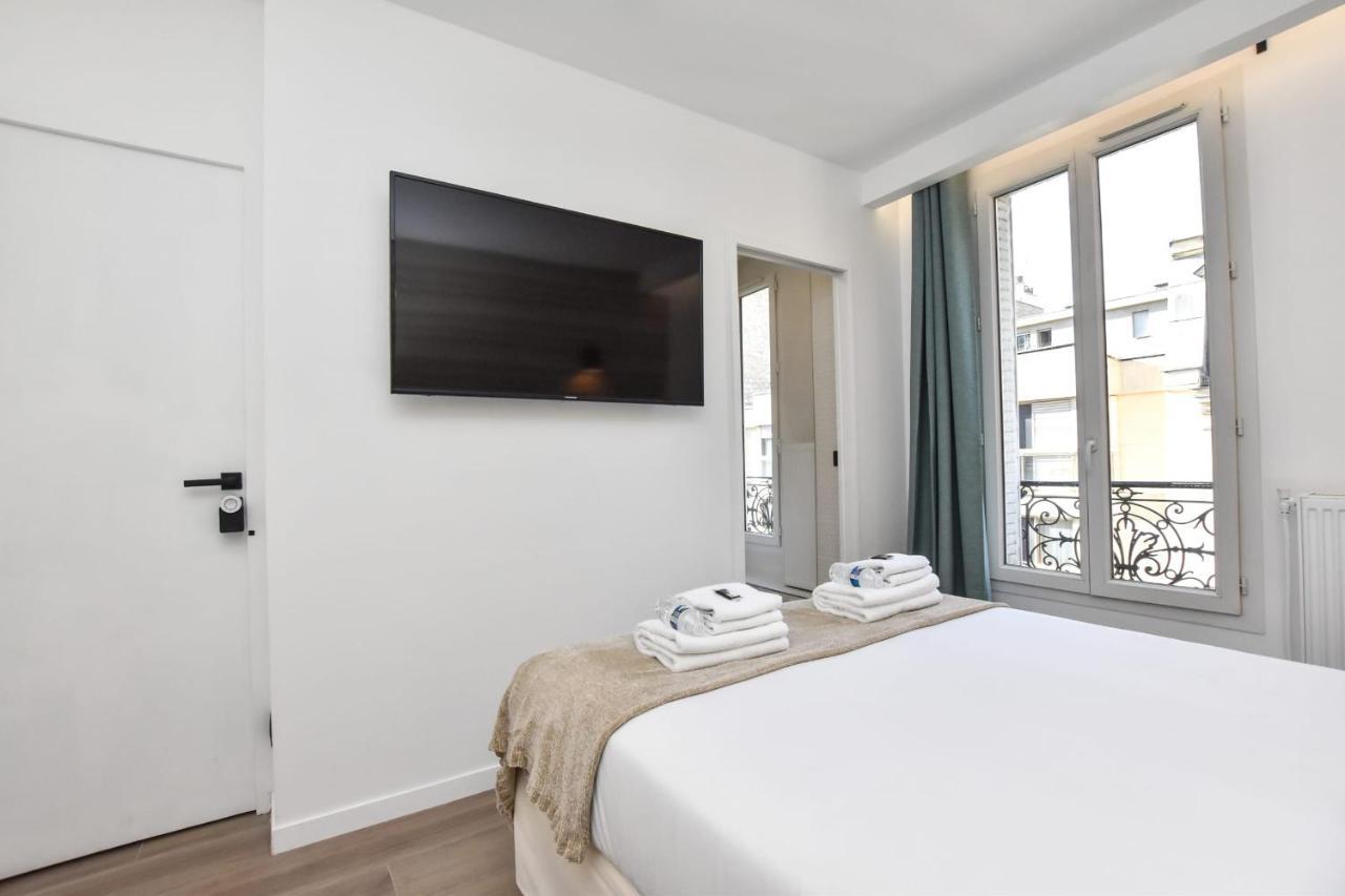 Cosy Bedroom - Tour Eiffel Champs De Mars