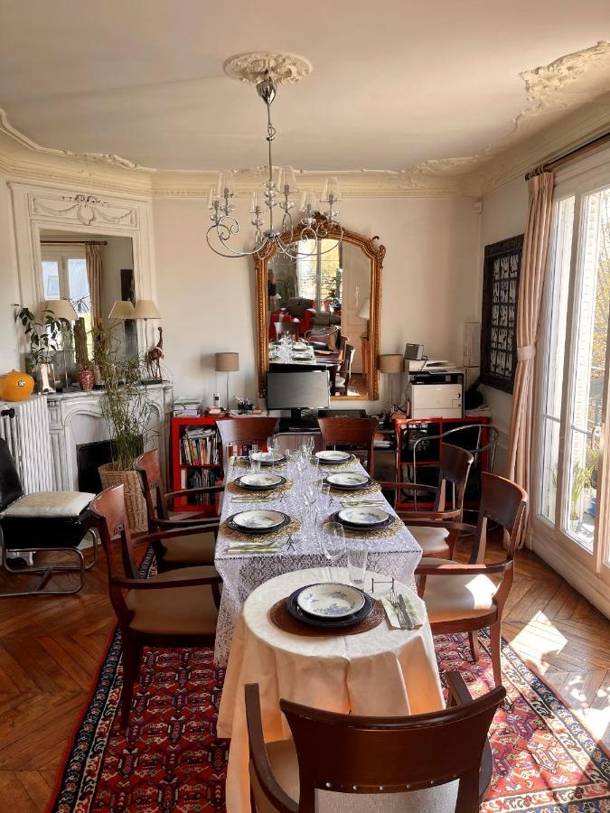 2 Bedrooms Chic 18th District Apartment *