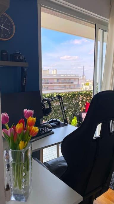 Apartamento Loft With Romantic View Over The Eiffel Tower