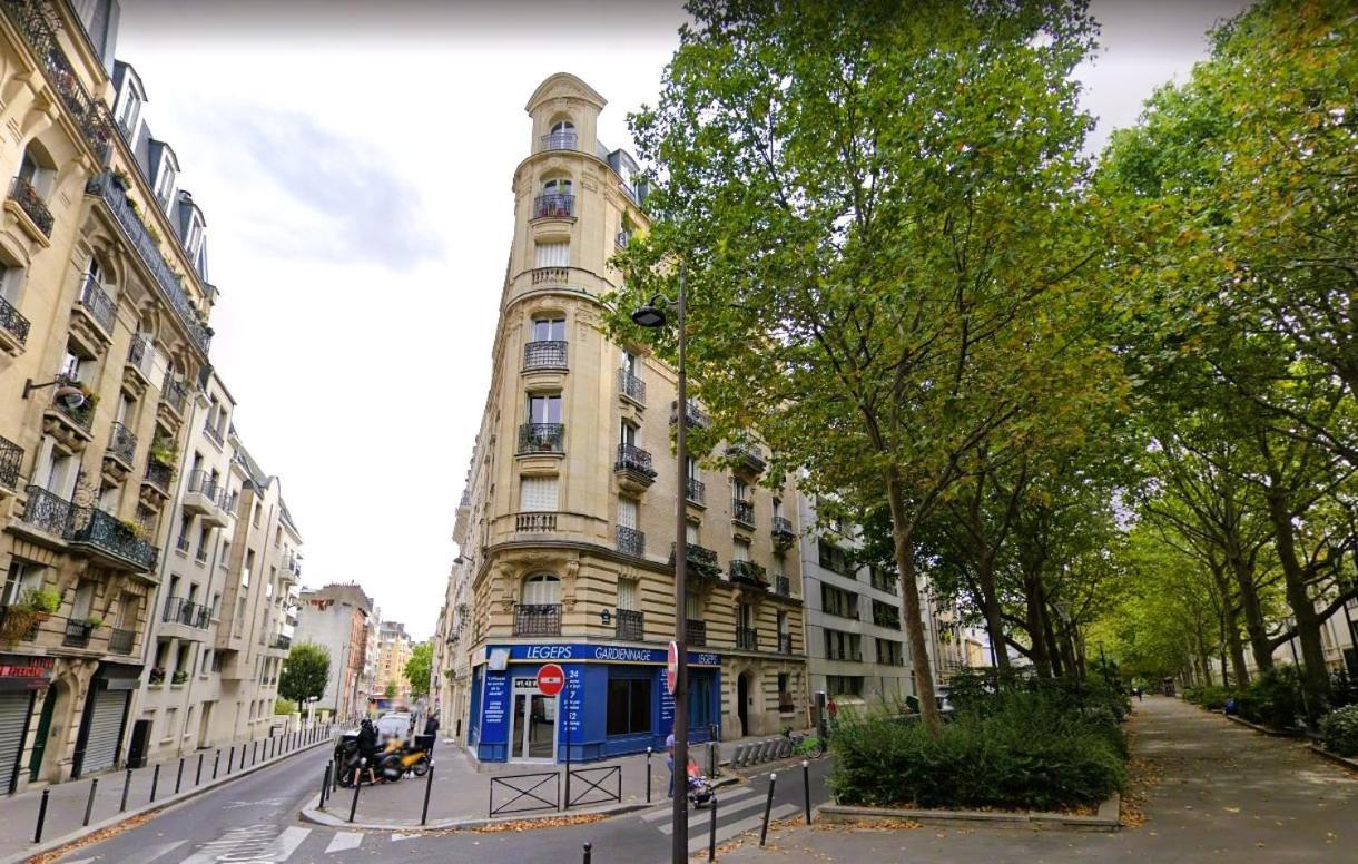 2 Bedrooms Chic 18th District *