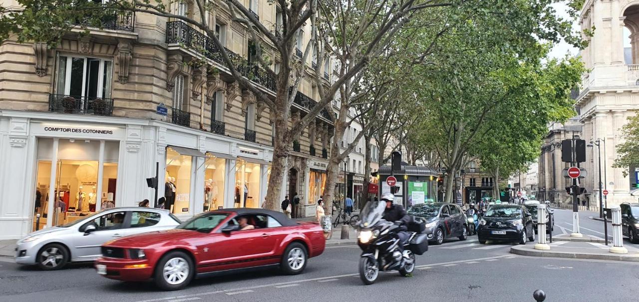 Gare Montparnasse,fantastic Location,center Paris6 Eme ,close To Louvre Meusm And Notre Eiffel Tour *