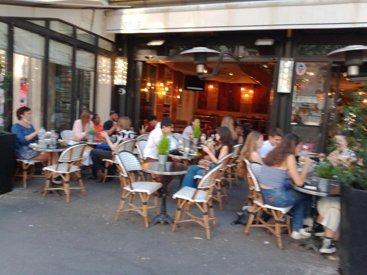 Apartment Gare Montparnasse,fantastic Location,center Paris6 Eme ,close To Louvre Meusm And Notre Eiffel Tour Paris