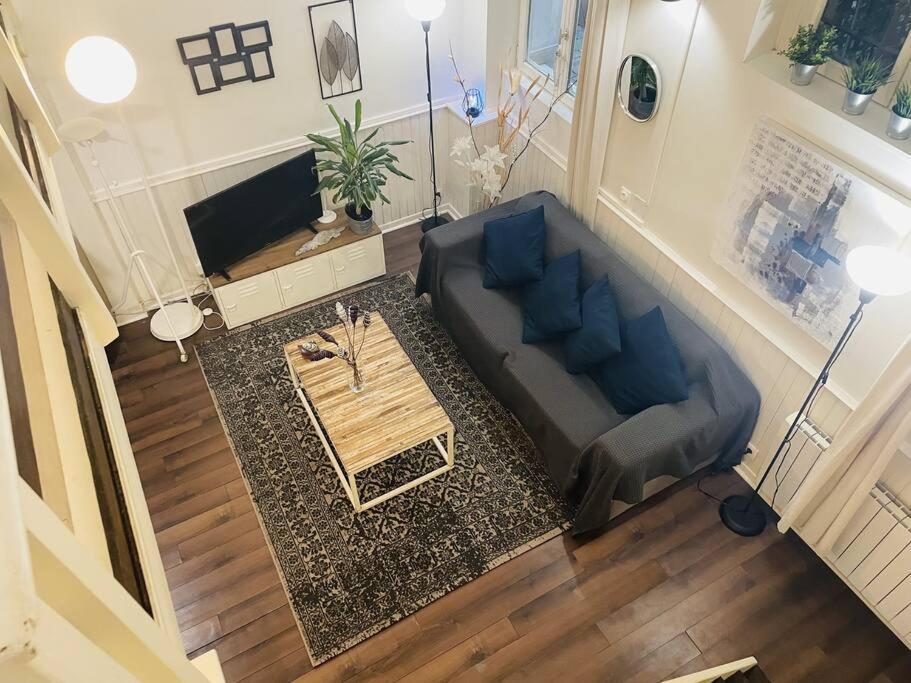 Apartamento Le Ptit Parisien - Champs Elysees - Metro & Wifi Paris