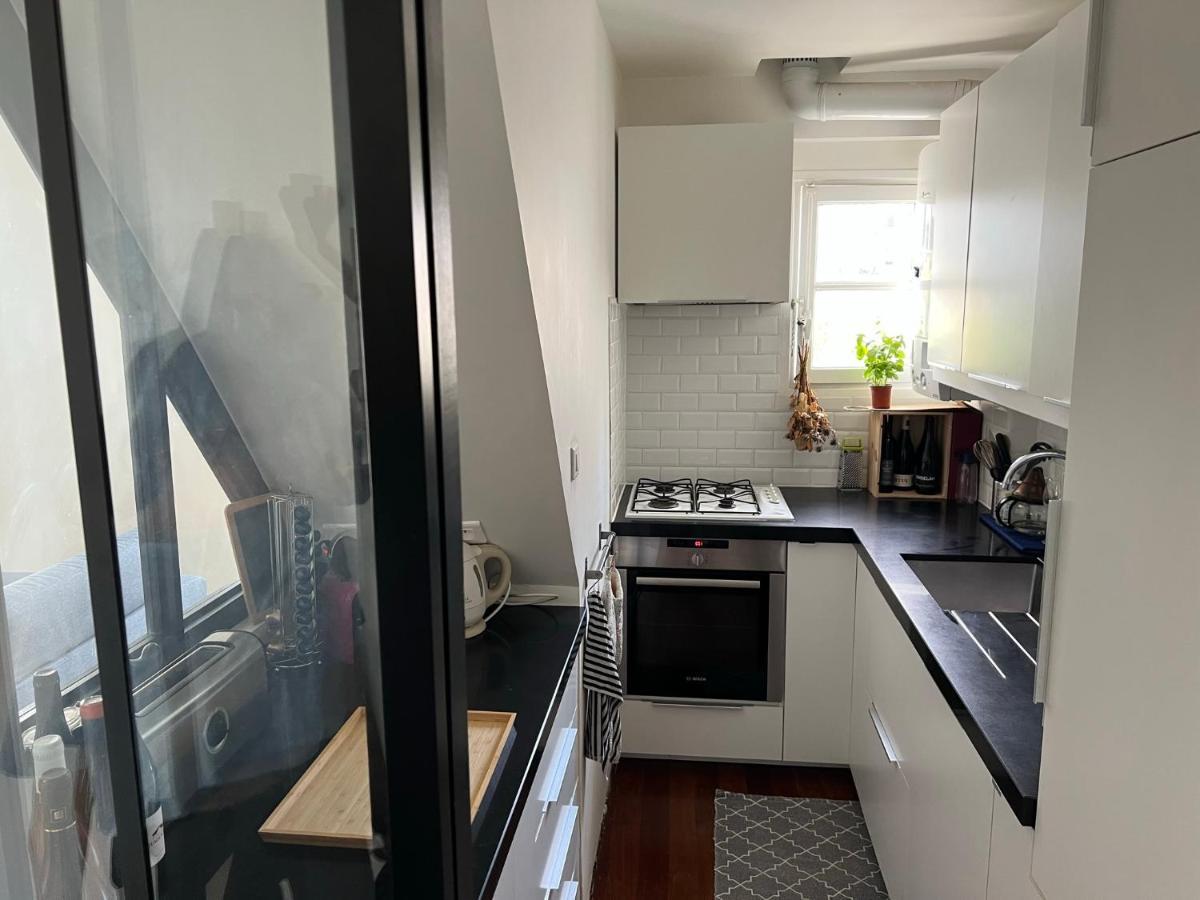 Duplex In Montmartre 4-5 Personnes Appartement Paris