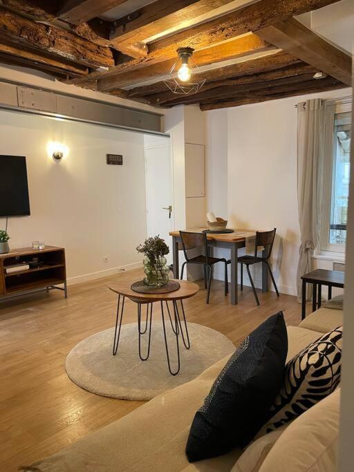 Lovely Central, Le Marais, Appartement