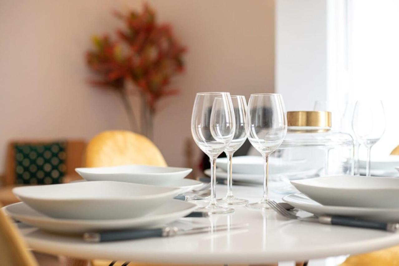 Apartment In Republique - 6p *