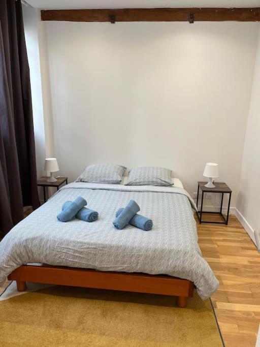Apartment Loft Duplex D'exception De 120m2 Paul Bert Paris