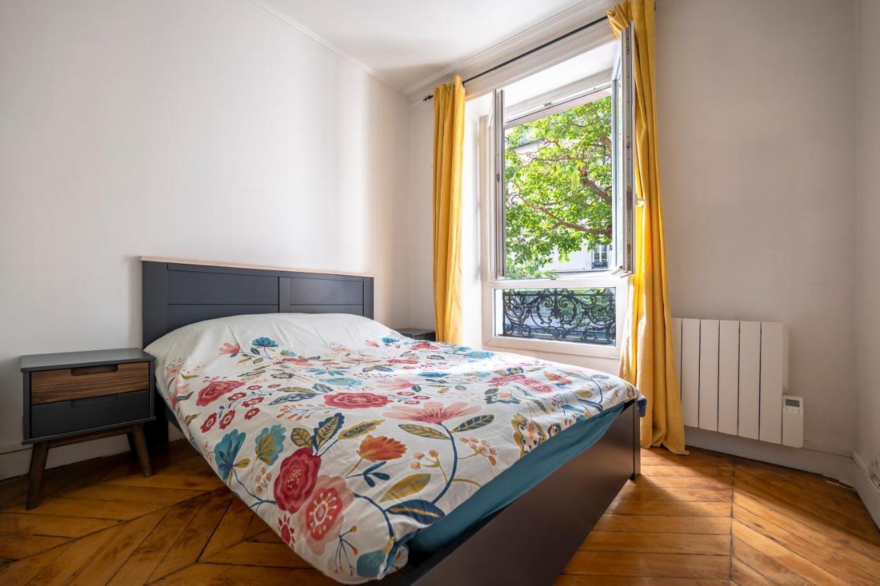 Deux Pieces Avenue Parmentier Paris