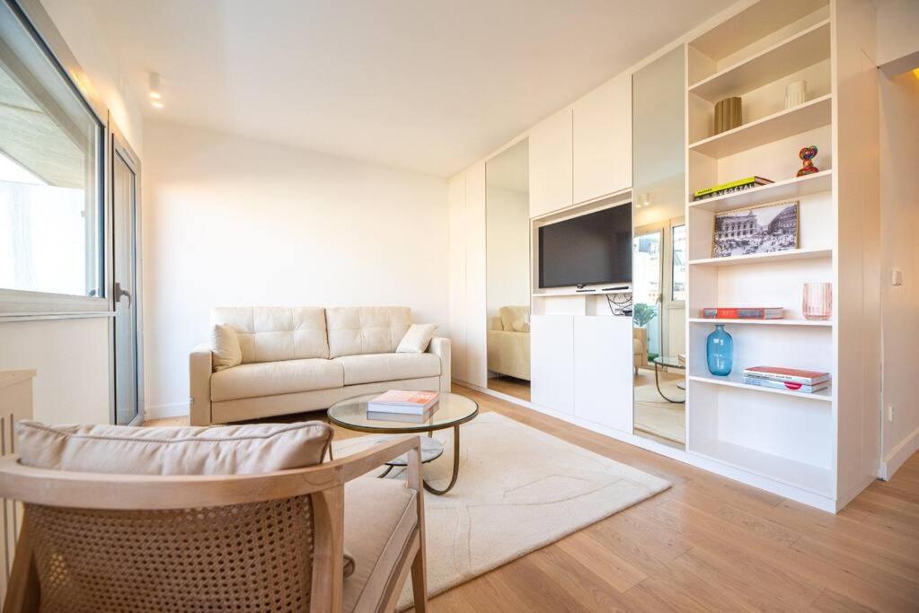 Appartement Tour Eiffel View - Luxury 6p Paris