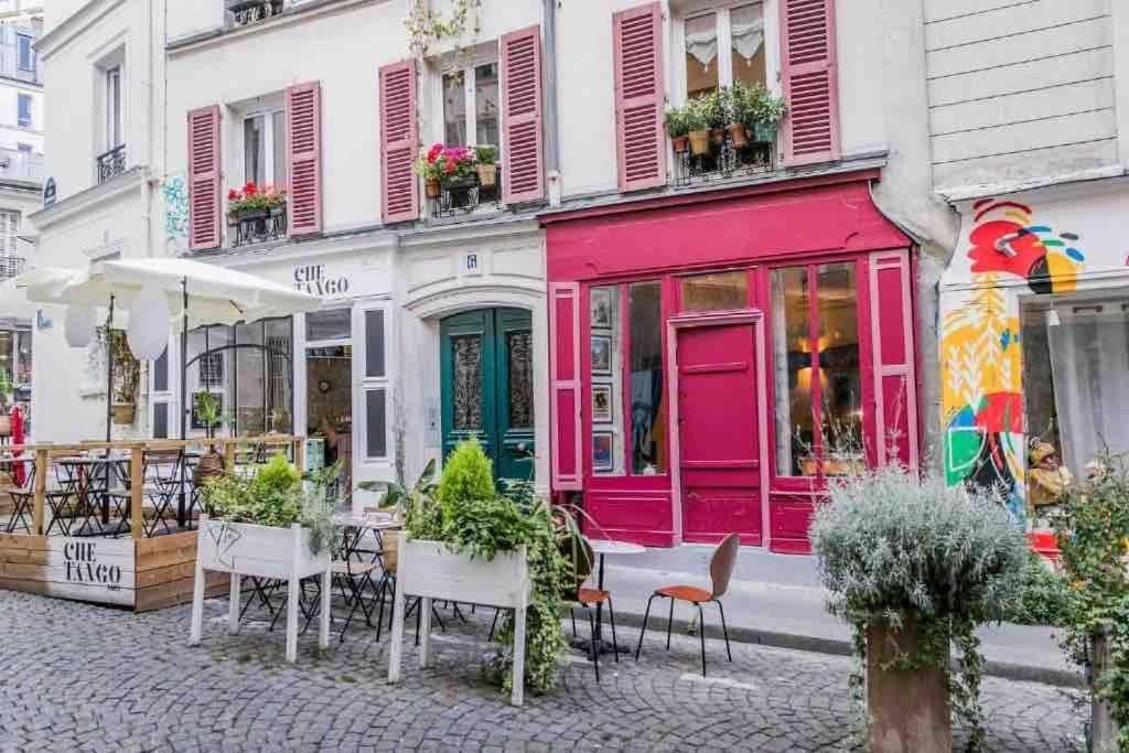 Amelie Poulain Studio In Heart Of Montmartre Paris