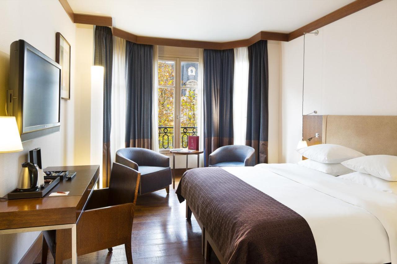 Hotel Radisson Blu Champs-elysées, Paris