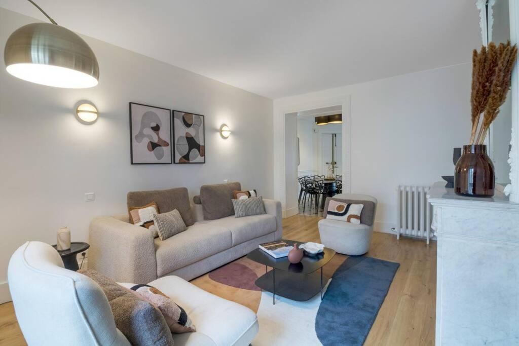 Amazingapartment #gallerieslafayette #madeleine#ac Apartment Paris