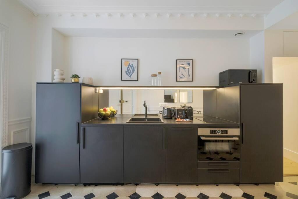 Apartment Amazingapartment #gallerieslafayette #madeleine#ac Paris