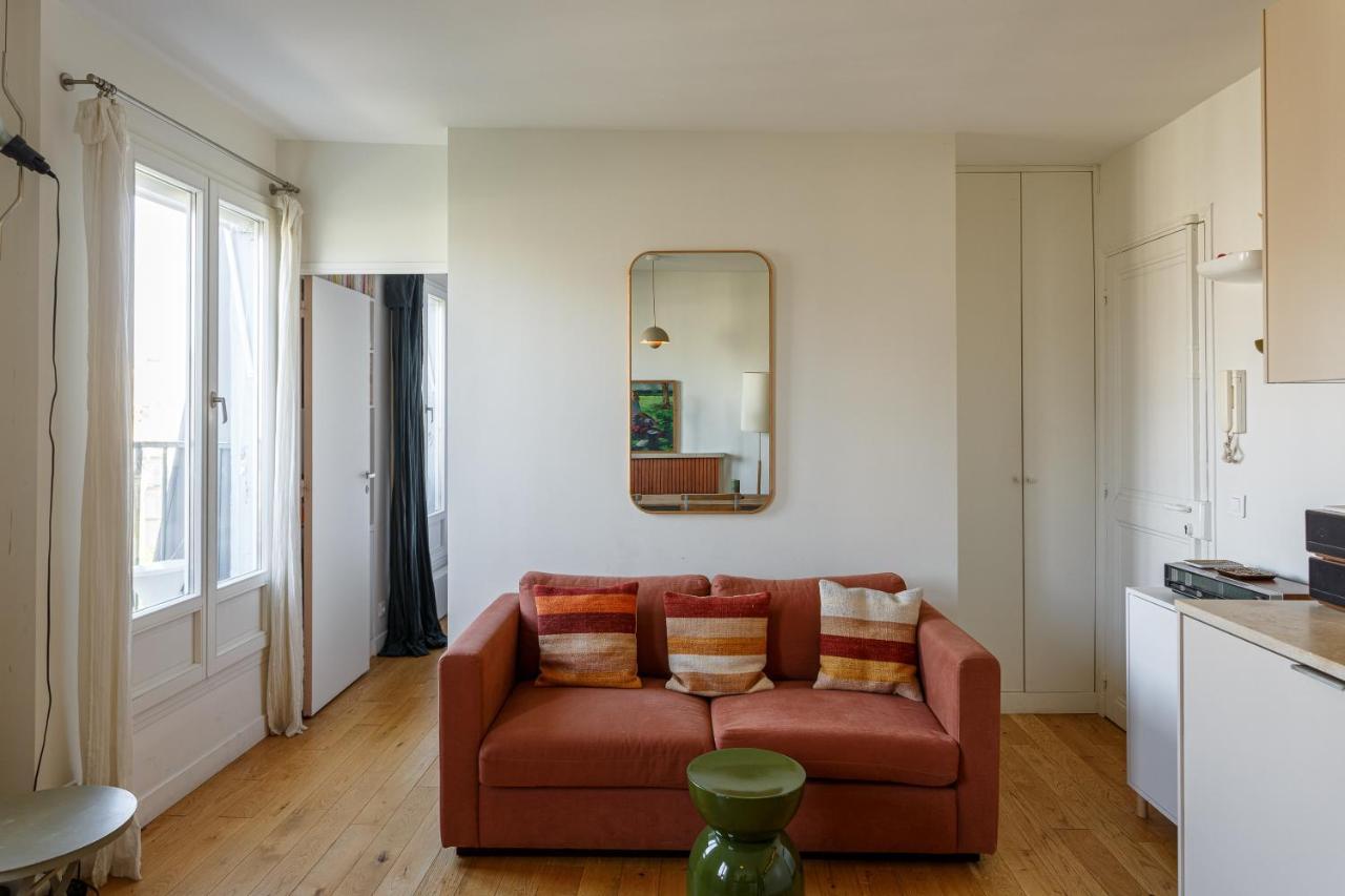 A So Parisian Cocoon Appartement