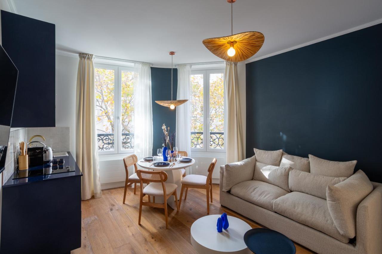 The Blue Downtown Montmartre Apartment *