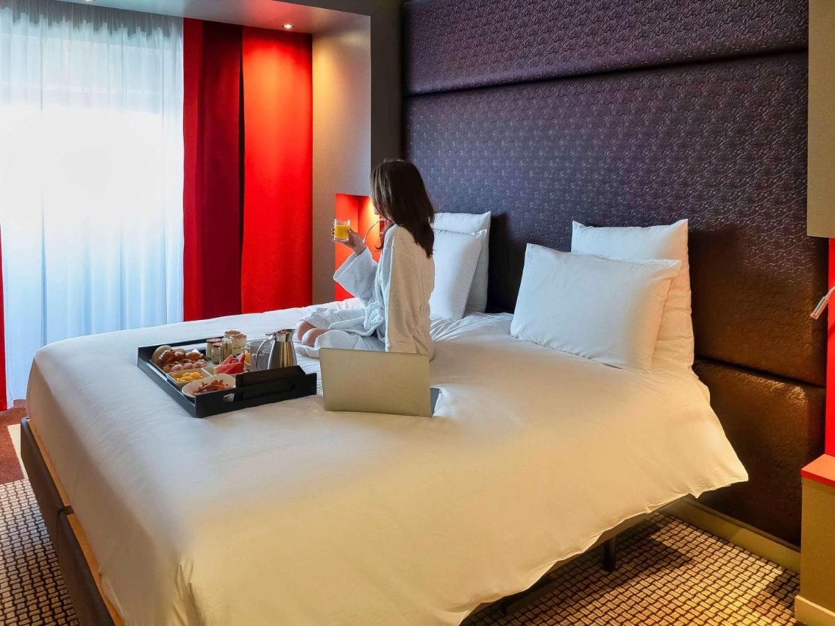 Hotel Mercure Montmartre Sacre Coeur