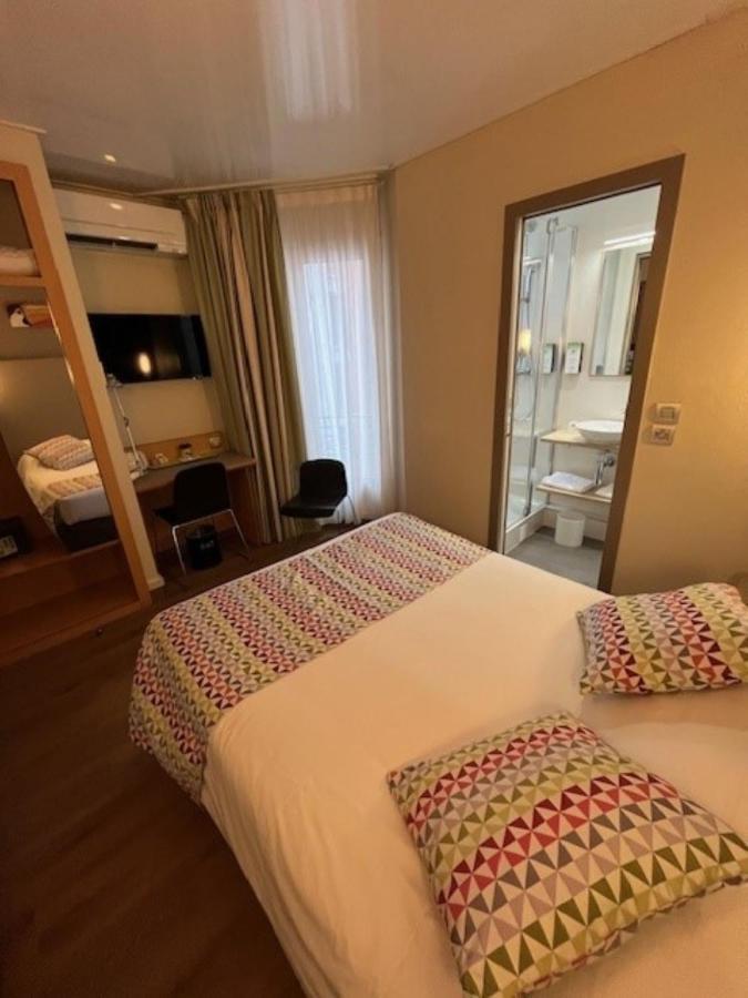 Campanile 14 - Maine Montparnasse Hotel 3*