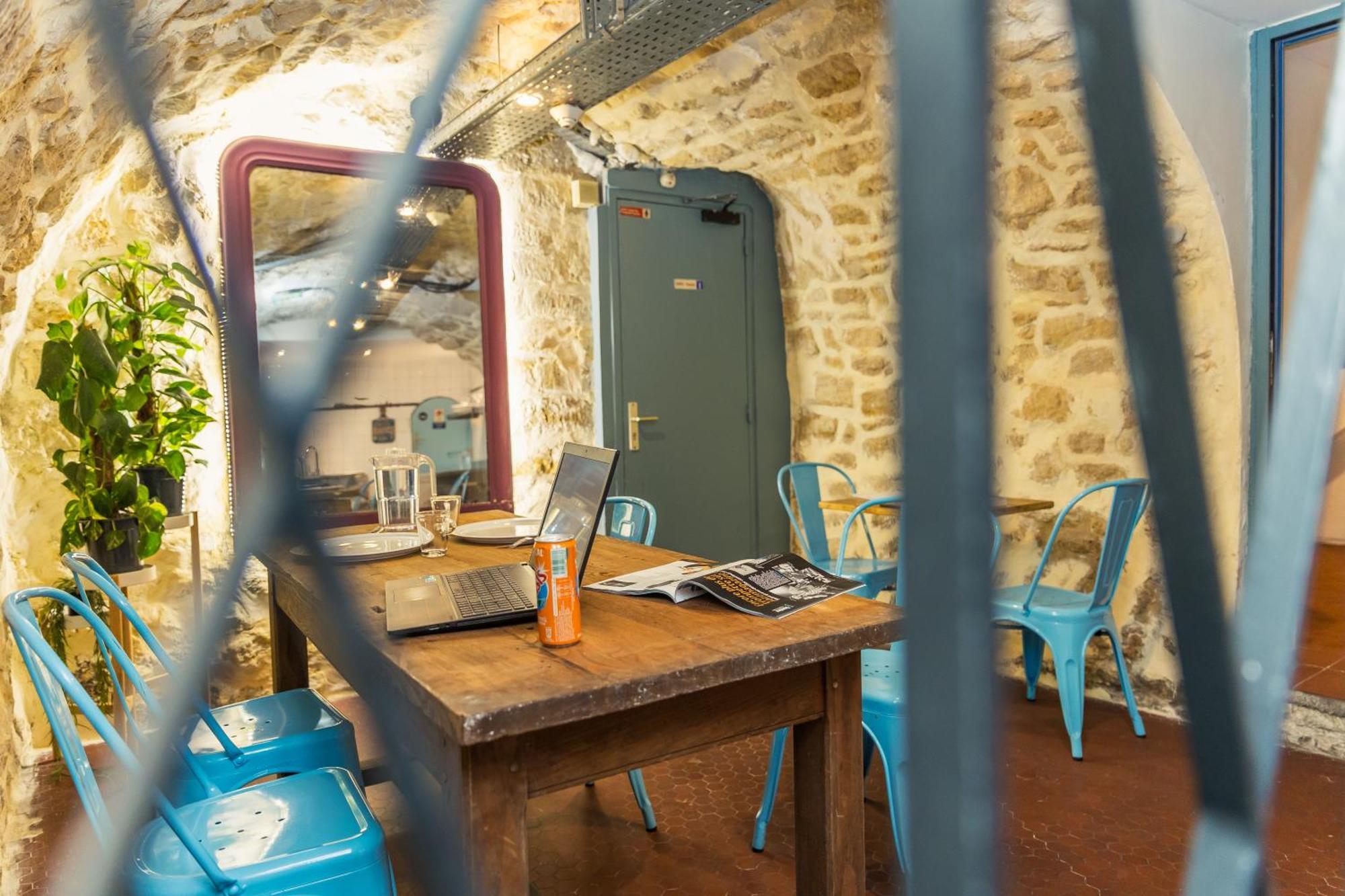 Auberge de jeunesse Young And Happy Latin Quarter By Hiphophostels *