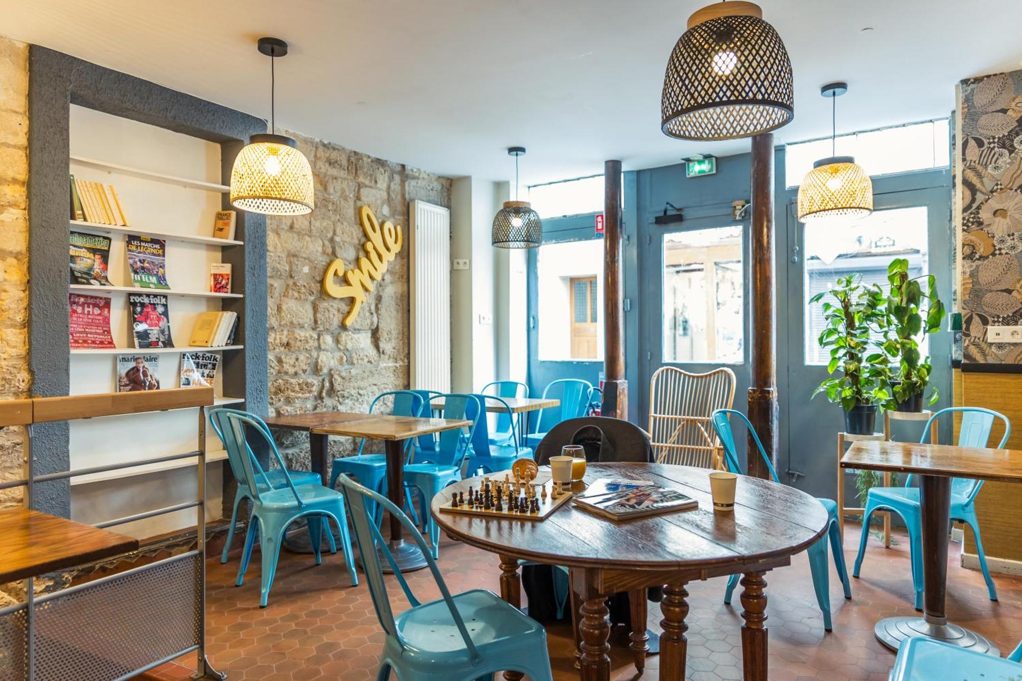 Young And Happy Latin Quarter By Hiphophostels Auberge de jeunesse