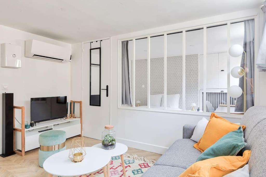 Appartement Refait à Neuf Proche Arc Triomphe 4p