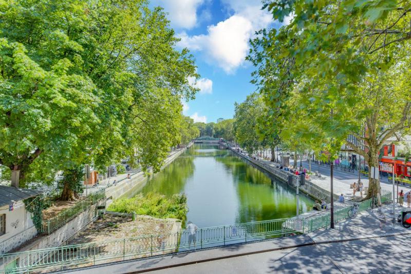 147 Atmosphere - Superbe Duplex A * Paris