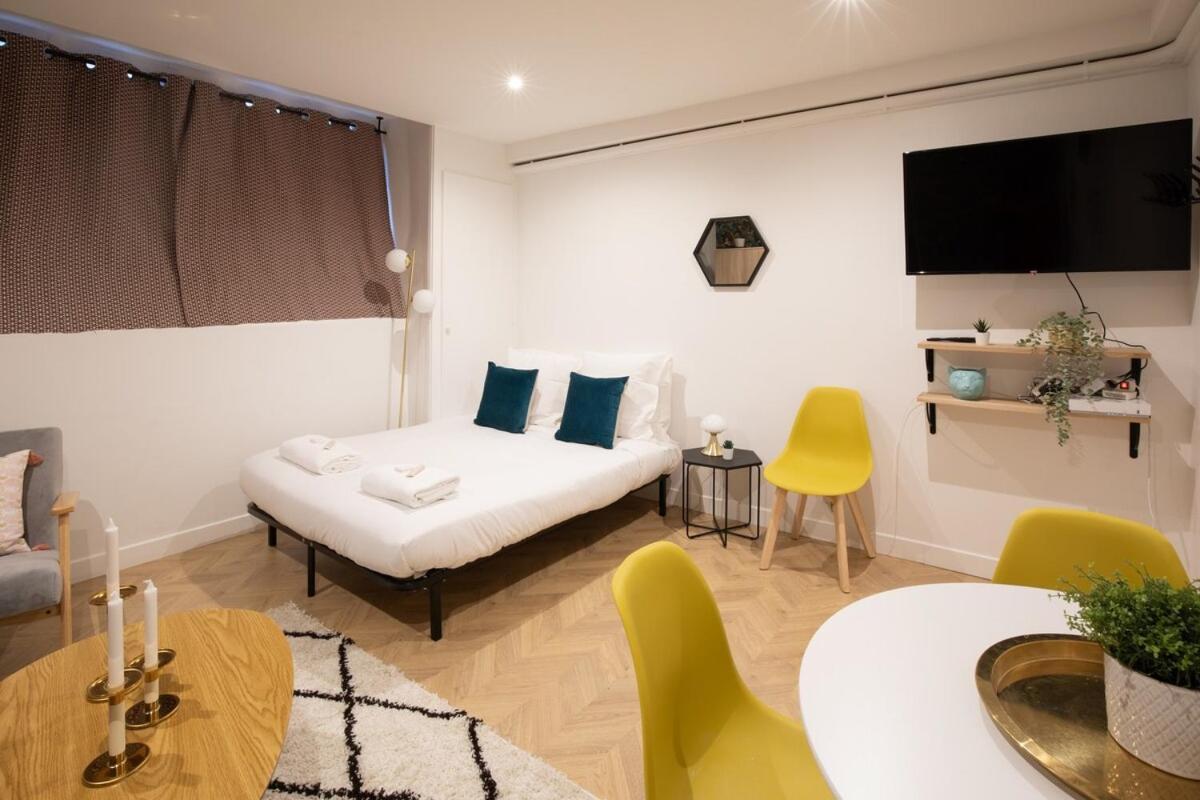Proche De L'arc Triomphe -2p Apartamento *