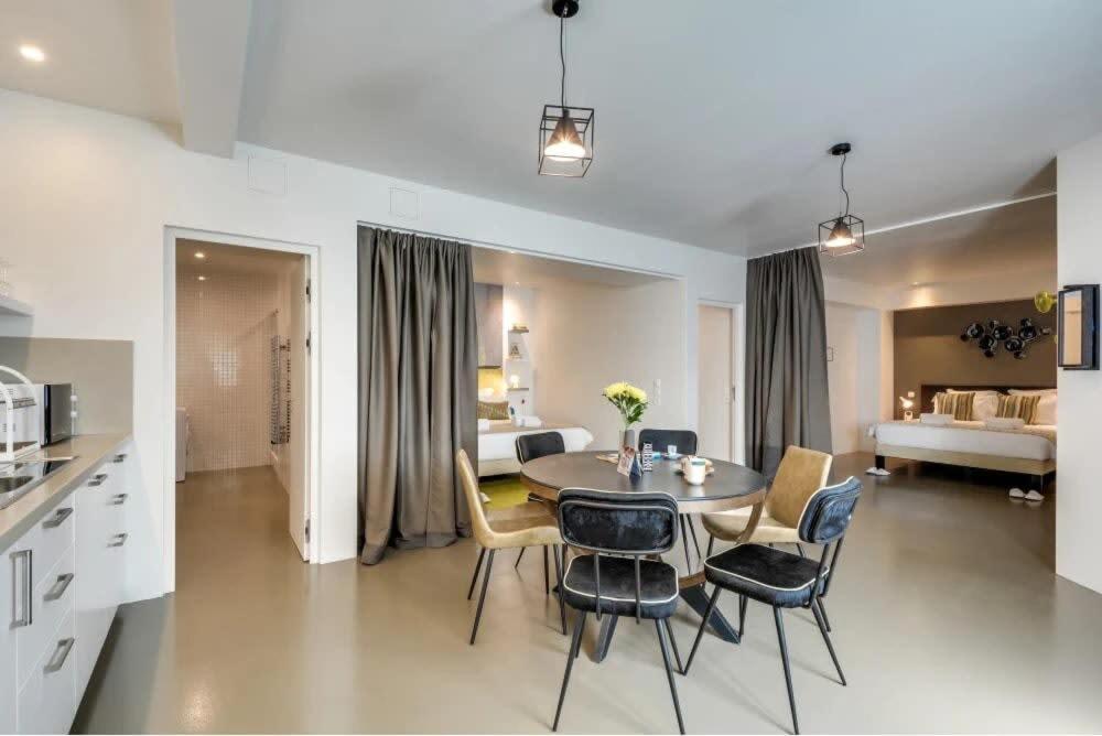 Apartamento Modern And Eclectic 3bd Duplex In Le Marais! Paris