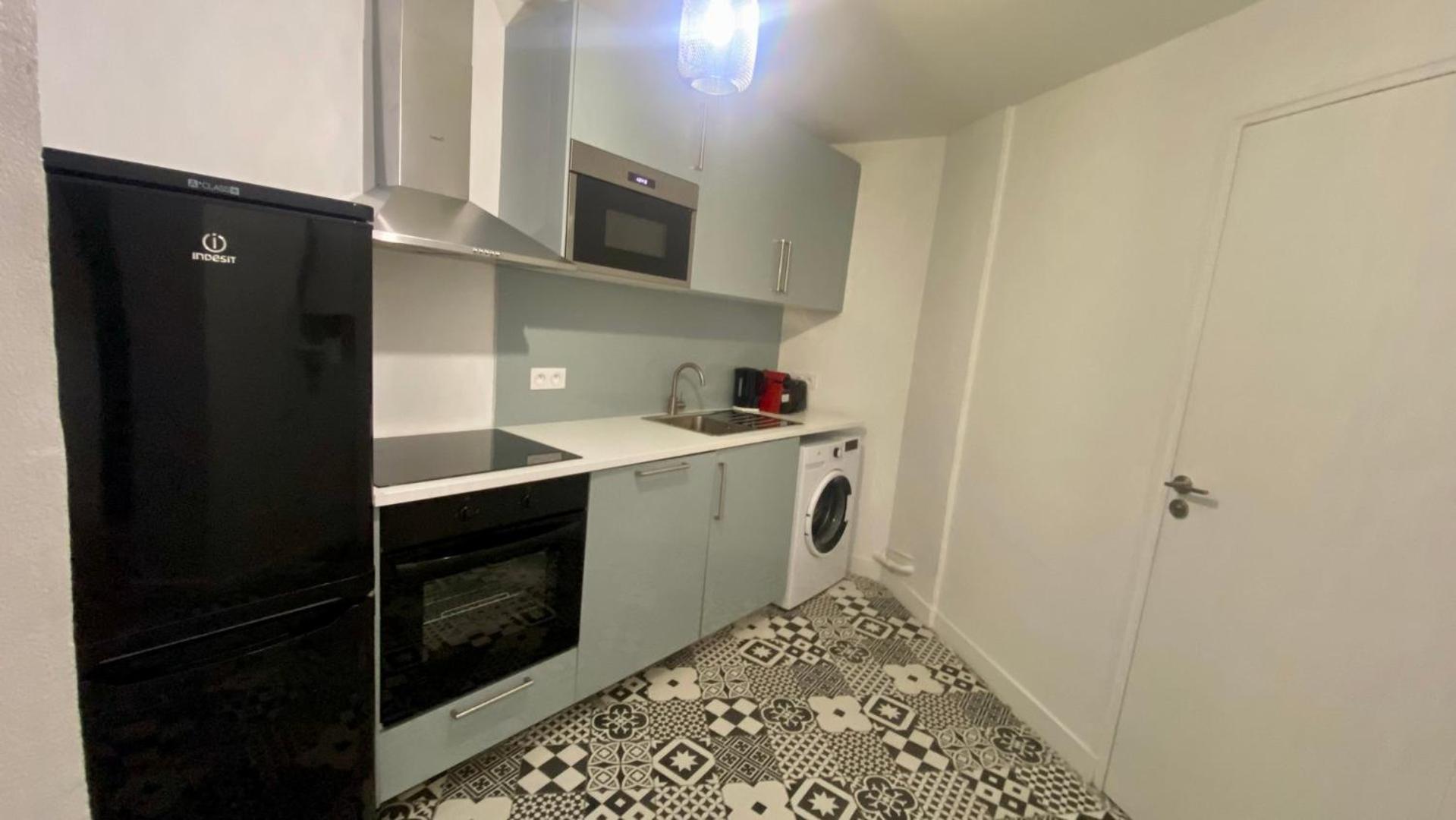 Lumineux Proche Saint-lazare - 8p Apartment Paris